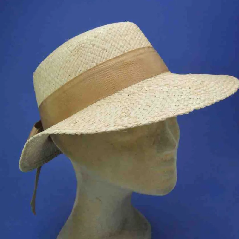 Casquette à longue visière couleur beige | Casquette été femme