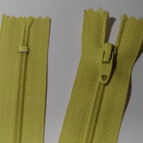 Fermeture à glissière nylon non séparable 22 cm