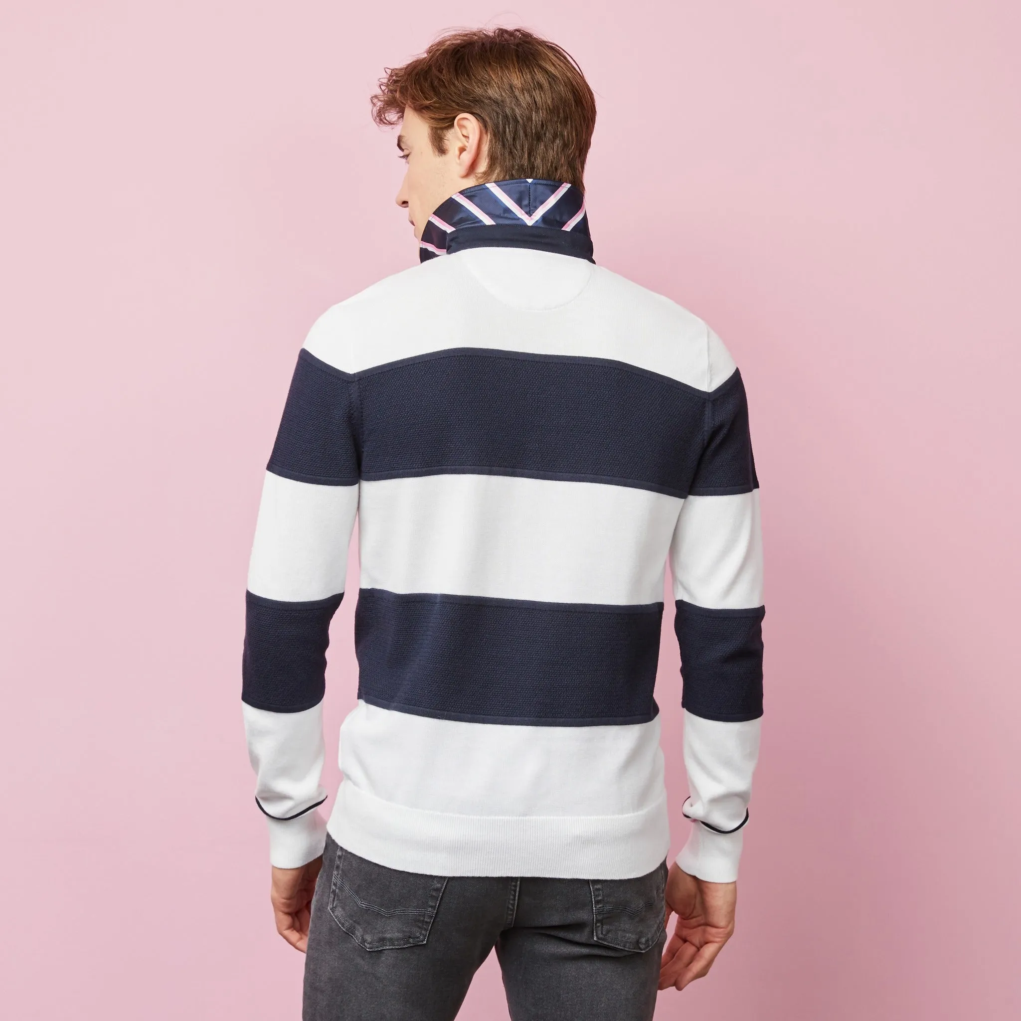 Pull rayé blanc à col polo