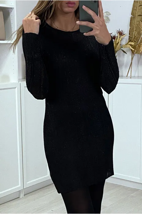 Robe noir à filet scintillant